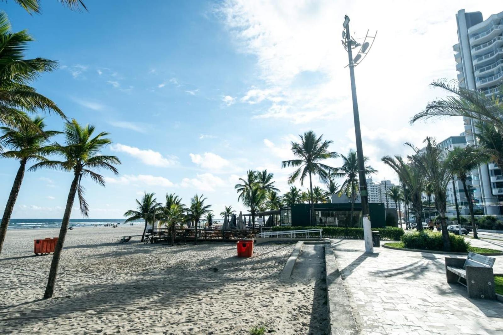 Frente Vista Mar Com Varanda Wi Fi 300Mbps E 10M Da Praia Da Tupi - Estacionamento Gratuito Πράια Γκράντε Εξωτερικό φωτογραφία